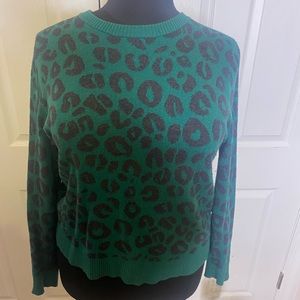 Green leopard print sweater size XL